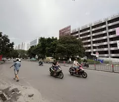 Bán nhà Mặt tiền Bờ Bao Tân Thắng - ngay cổng Aeon Mail, 4x30m, Cấp 4, tiện xây, 22,8 tỷ