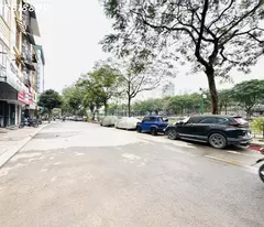 🏡 TÒA VĂN PHÒNG MẶT PHỐ QUAN HOA - CẦU GIẤY - 8 TẦNG HẦM - VIEW SÔNG - THÔNG SÀN KINH DOANH