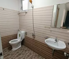 B.Á.N CĂN GÓC CC HOÀNG QUÂN –NHA TRANG -  VIEW NGOÀI THOÁNG MÁT

 - G.ía : 2tỷ050 - Lh