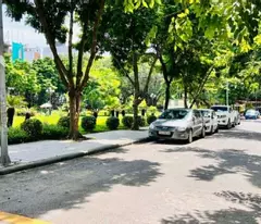 khách sạn Cổ Linh, dòng tiền ổn định 1.2tỷ/năm ,vỉa hè, ôtô dừng đỗ ngày đêm