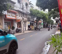 KHU BÀU CÁT TÂN BÌNH HIẾM, 5 TẦNG SANG TRỌNG, THANG MÁY