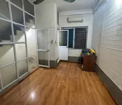 3.9  TỶ - HÀNG NHỎ HIẾM CÓ KHÓ TÌM-SỔ ĐỎ HOA HẬU , MẶT TIỀN 4M- CHỈ 2NGOẶT RA MẶT PHỐ TÔN ĐỨC