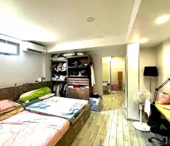 NHÀ ĐẸP Đ.BẾN VÂN ĐỒN- 72M2 NGANG 4.9M- NHỈNH 8T THÔI- LUU THÔNG THUẬN TIỆN- Đ.HOÀNG DIÊU, NGUYỄN