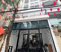 Bán nhà phố Vạn Bảo, Ba Đình 38m, 6 tầng, mt 4.6m. Giá: 23.9 tỷ. LH: 0937158386
