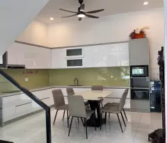 CHÍNH CHỦ CẦN BÁN NHÀ + DÃY TRỌ ĐANG CHO THUÊ