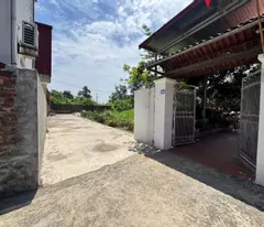 ĐẤT ĐẸP NGAY TRUNG TÂM THỊ TRẤN SÓC SƠN . 
VỆ LINH - PHÙ LINH - SÓC SƠN -HÀ NỘI