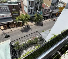BÁN NHÀ MỚI 5 TẦNG MẶT TIỀN ĐƯỜNG LÂM VĂN BỀN – Q.7