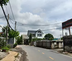 QUÁ RẺ – BIỆT THỰ (10x37) MẶT TIỀN ẤP ĐÌNH, TÂN XUÂN, HÓC MÔN