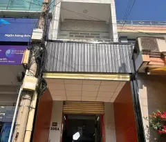 Bán nhà mt kinh doanh Nguyễn Hữu Thọ, thị trấn Bến Lức dt 56,7m2 3 lầu 4pn, 3wc giá 5,45 tỷ