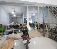 CHO THUÊ XƯỞNG MẶT TIỀN PHẠM THỊ GIÂY 8x36M TRỆT LẦU GIÁ 30 TRIỆU/T