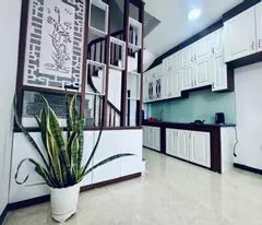 BÁN NHÀ THẠCH BÀN 5 TẦNG, Ô TÔ ĐỖ CỬA, TÀI CHÍNH HƠN 6 TỶ