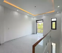 NHÀ LẦU HIỆN ĐẠI NGAY NGÃ TƯ PHƯỜNG TÂN TRIỀU