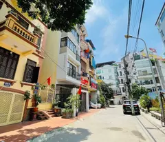 🏨 BÁN PHÂN LÔ TRẦN QUỐC HOÀN - CẦU GIẤY - VỈA HÈ Ô TÔ TRÁNH -100M2 - MT 8.5M - 52,5 TỶ