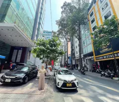HIẾM NHÀ BÁN 2 TẦNG MẶT TIỀN KINH DOANH ĐƯỜNG BÙI THỊ XUÂN, QUẬN 1 - SẴN DÒNG TIỀN 60 TRIỆU/THÁNG