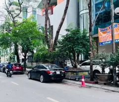 BÁN TÒA VĂN PHÒNG HẠNG A DUY TÂN, CẦU GIẤY - 605M - MT 30M - DÒNG TIỀN 15 TỶ/NĂM