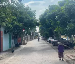 CHÍNH CHỦ CẦN BÁN LÔ GÓC  35 M2  VIỆN RAU, GIÁ NHỈNH 5 TỶ, LH 0985865658