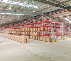 Xưởng phù hợp linh hoạt nhiều ngành nghề, khung thép kiên cố, sẵn sàng bàn giao