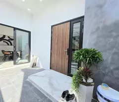 Chú Mỹ bán nhà 2 tầng ở Phạm Hữu Lầu, ngang 11m, giá bán 6.2 tỷ