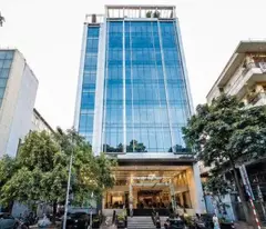 BÁN TÒA  BUILDING BIỂU TƯỢNG GẦN HỒ GƯƠM – 250M² – 201 TỶ 🔥