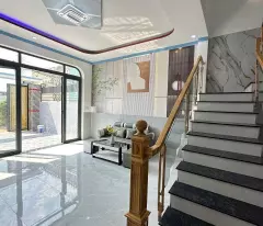 NHÀ LẦU VỪA HOÀN THIỆN SỔ RIÊNG - TẶNG NỘI THẤT NGAY TRUNG TÂM