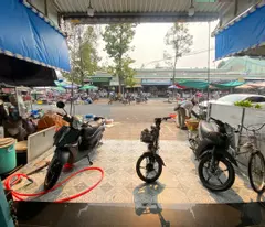 Cho Thuê Nhà Mặt Tiền Ngay Ngã Tư Chợ – Vị Trí Đẹp Tại Hồng Ngự, Đồng Tháp