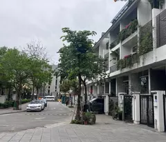 🏡 BIỆT THỰ TRUNG KÍNH TO - VIEW VƯỜN HOA - KHU VIP TRUNG HÒA - KINH DOANH ĐỈNH