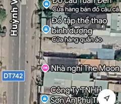 Cho thuê mặt bằng kinh doanh mặt tiền DT742, vị trí đẹp, phù hợp đa ngành nghề