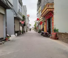 Cần tiền bán đất ven đô giá rẻ như giá lợn chết