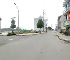Cần tiền bán đất ven đô giá rẻ như giá lợn chết