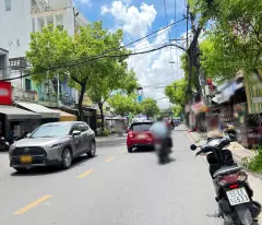 Nhà góc 2 tầng mặt tiền Tạ Quang Bửu P3Q8. Giá: 5.5 tỷ