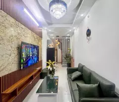 Bán nhà 28m2, Tôn Thất Tùng, KIm Liên, Hà Nội