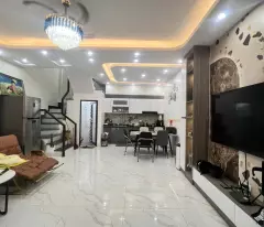 BÁN NHÀ 3 TẦNG NGÕ 2 CHỢ HÀNG CŨ - BỐT TRÒN