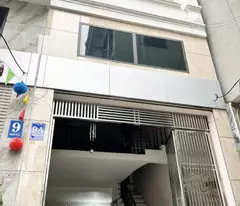 Bán nhà Bằng B Hoàng Liệt, 40.5m² x 5 tầng, ô tô vào nhà, cách đường lớn 30m