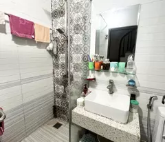 Bán nhà Bằng B Hoàng Liệt, 40.5m² x 5 tầng, ô tô vào nhà, cách đường lớn 30m