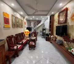 NHÀ ĐẸP CHÍNH CHỦ - GIÁ TỐT - Vị Trí Đẹp Tại Lĩnh Nam, Quận Hoàng Mai, TPHN