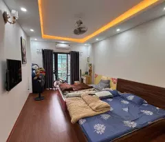 NHÀ ĐẸP CHÍNH CHỦ - GIÁ TỐT - Vị Trí Đẹp Tại Lĩnh Nam, Quận Hoàng Mai, TPHN