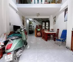 Nhà Đường Lạc Long Quân Quận Tân Bình Phường 10 Cũ (P.Bảy Hiền)