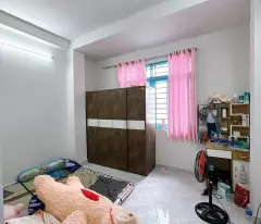 Nhà Đường Lạc Long Quân Quận Tân Bình Phường 10 Cũ (P.Bảy Hiền)