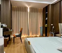 Bán nhà Hoa Lâm 64m 6 tầng thang máy ngay sau GO Long Biên giá 18 tỷ
