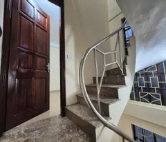 CHO THUÊ NGUYÊN CĂN PHỐ HUẾ, NHÀ ĐẸP, ĐỦ ĐỒ, 3 NGỦ, 12TR 0965549363