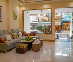 Cho thuê khách sạn mặt tiền Hai Bà Trưng P6 Đà Lạt 55 triệu 18 phòng