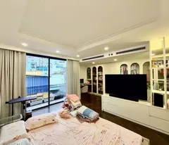 Nhà Cao Cửa Rộng - Tinh tế từng viên gạch - 5 Tầng Thang máy - Ngang khủng 6m - Khu ĐB Lê Quang