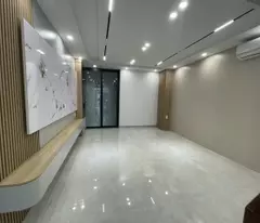 Siêu phẩm nhà đẹp 5 tầng Nguyễn Côg Trứ thang máy ô tô ngủ trong nhà