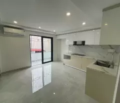 Siêu phẩm nhà đẹp 5 tầng Nguyễn Côg Trứ thang máy ô tô ngủ trong nhà