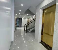 Siêu phẩm nhà đẹp 5 tầng Nguyễn Côg Trứ thang máy ô tô ngủ trong nhà