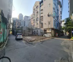 Nhà mới 5 tầng Trâu Quỳ, Gia Lâm, 52m2 đất chỉ 6 tỷ x nhỏ xíu. Lh 0989894845