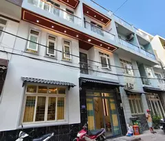 CHÍNH CHỦ GỬI BÁN - NHÀ ĐẸP SÁT CHỢ BÌNH THÀNH - GIÁ TỐT CHỐT NHANH