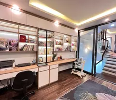 BÁN NHÀ HOA HẬU LONG BIÊN - CHỦ TỰ XÂY - GARA Ô TÔ - NHÀ CỰC THOÁNG - NỘI THẤT ĐẸP CHỦ ĐỂ LẠI 99%