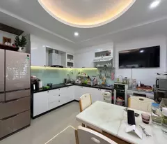 5 Tầng Lô Góc - Hẻm nhựa 5m Xe hơi thông, ngủ cạnh nhà - Thích Quảng Đức, T.T Phú Nhuận - Nhĩnh 9
