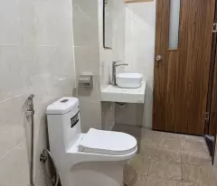 Chính chủ cho thuê căn hộ studio, dt 35m2, có thang máy, nội thất đầy đủ. LH: 0971883511